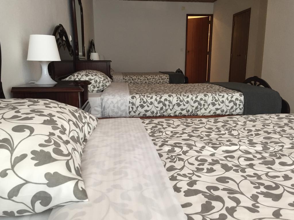 Granada Holidays Pensionat São Martinho do Porto Eksteriør billede